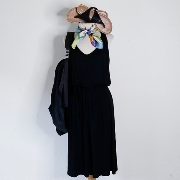 Gilli Dress- Made in America 🇺🇸 - Picture 8 of 11